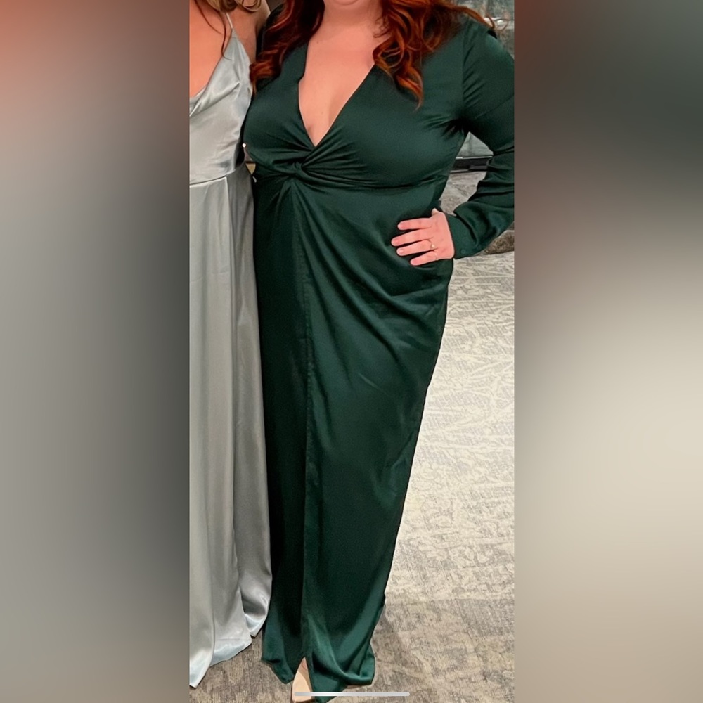 2X fashion nova dress